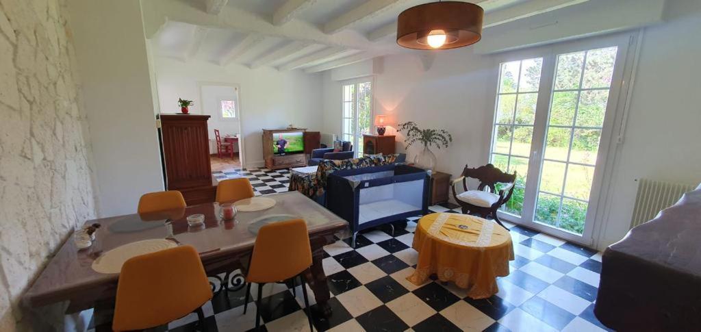 Maison Au Calme Avec Jardin Pres Du Chateau, Foret Et Plage Condette Exteriér fotografie